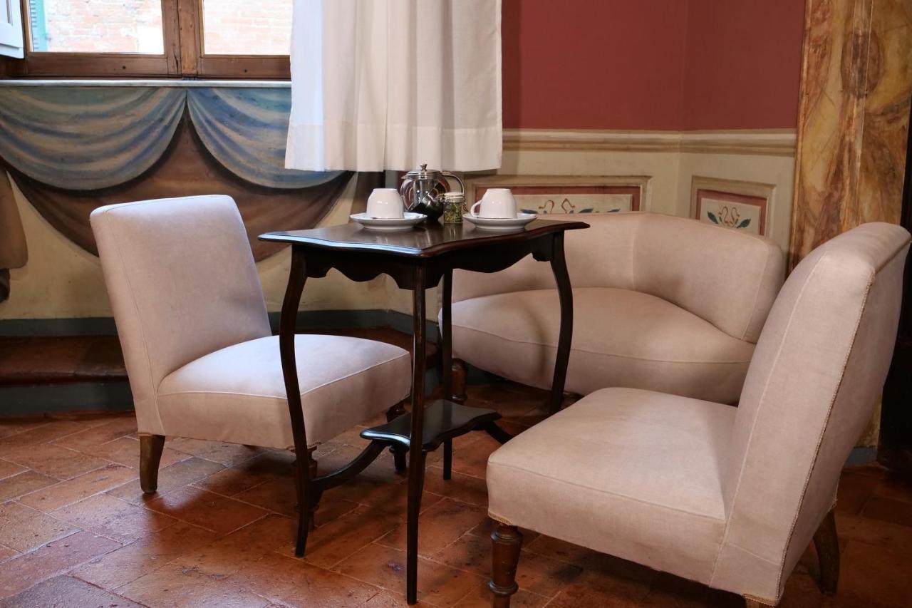 Delcorto Suites Montepulciano Stazione Exterior foto